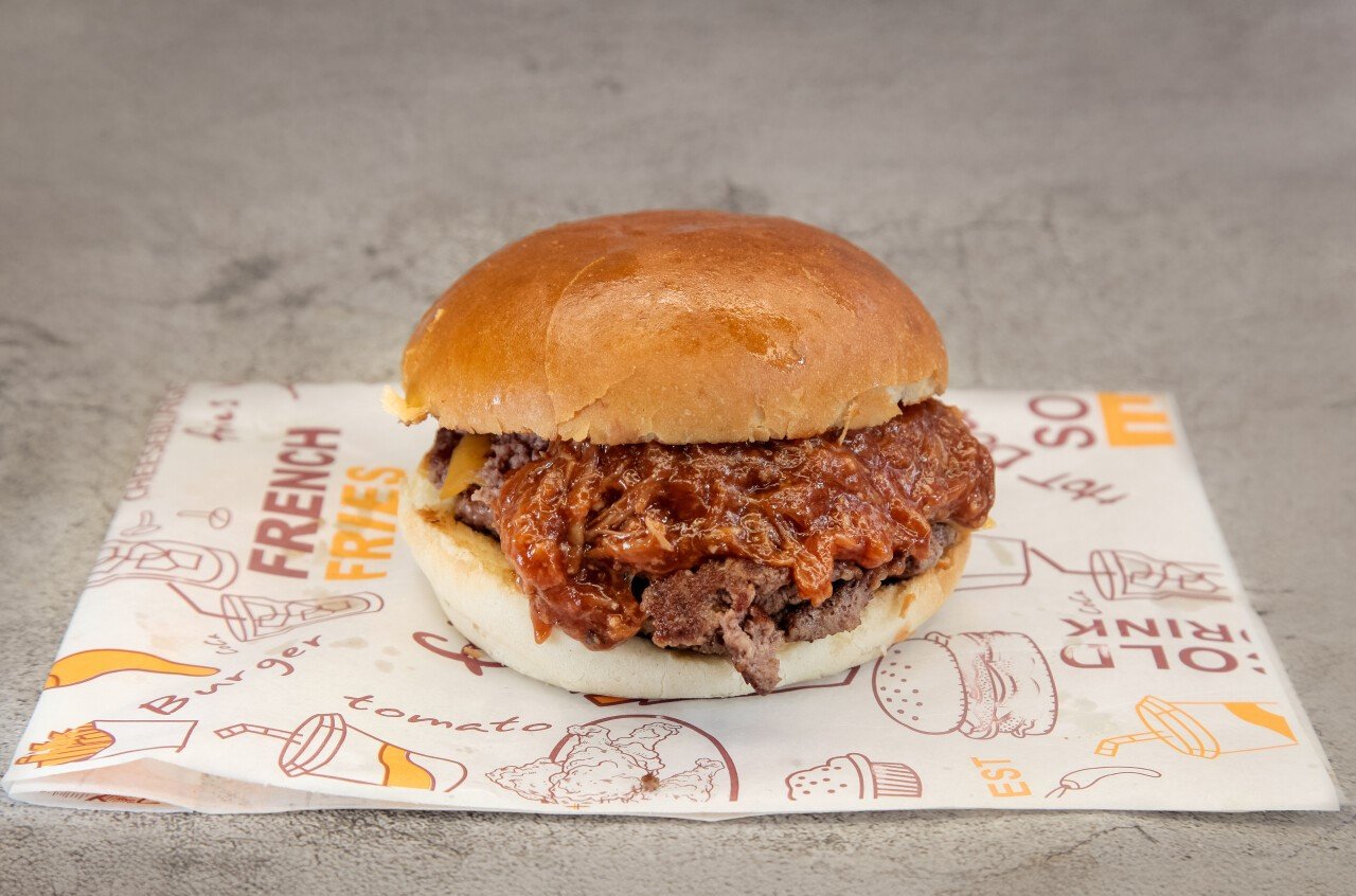 6890b7cea0482728ff3d082b_double-cheese-pulled-pork_1772634656730.jpg