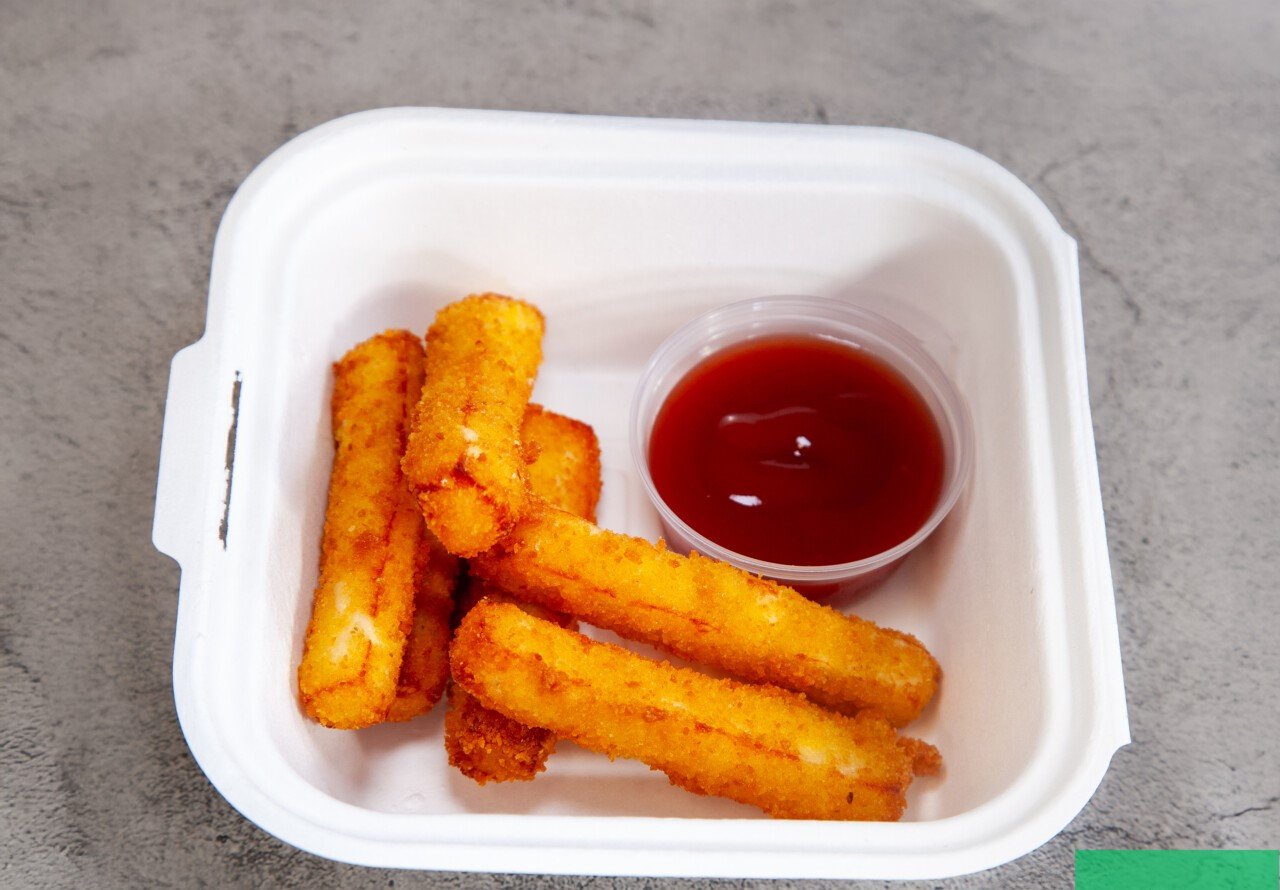 6890b7cea0482728ff3d082b_halloumi-fries_1772624896469.jpg